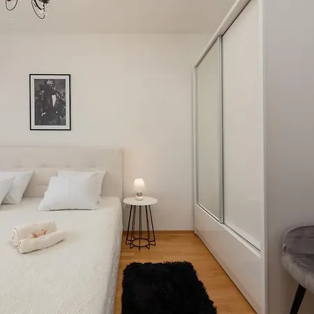 Апартаменты Designer *